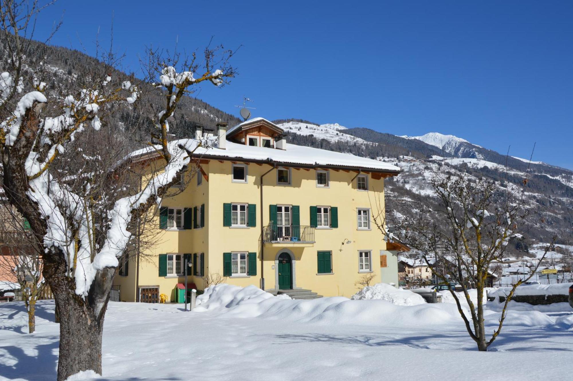 Casa Tomaselli Aparthotel Pellizzano Exterior foto